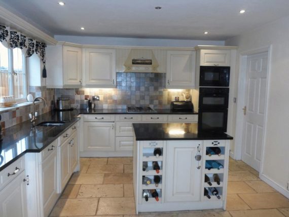 6 Bedroom Detached